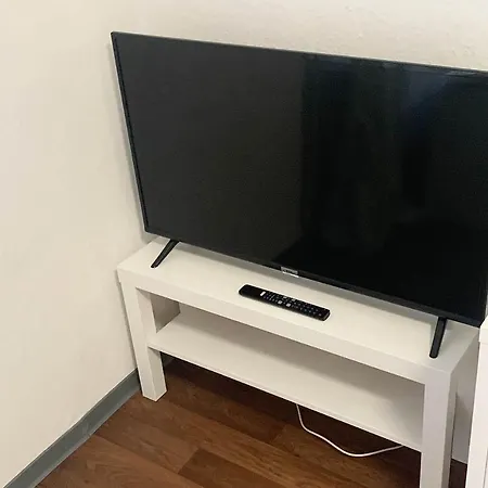 Emden, Gemütliche Mit Bad&wlan Gasthof